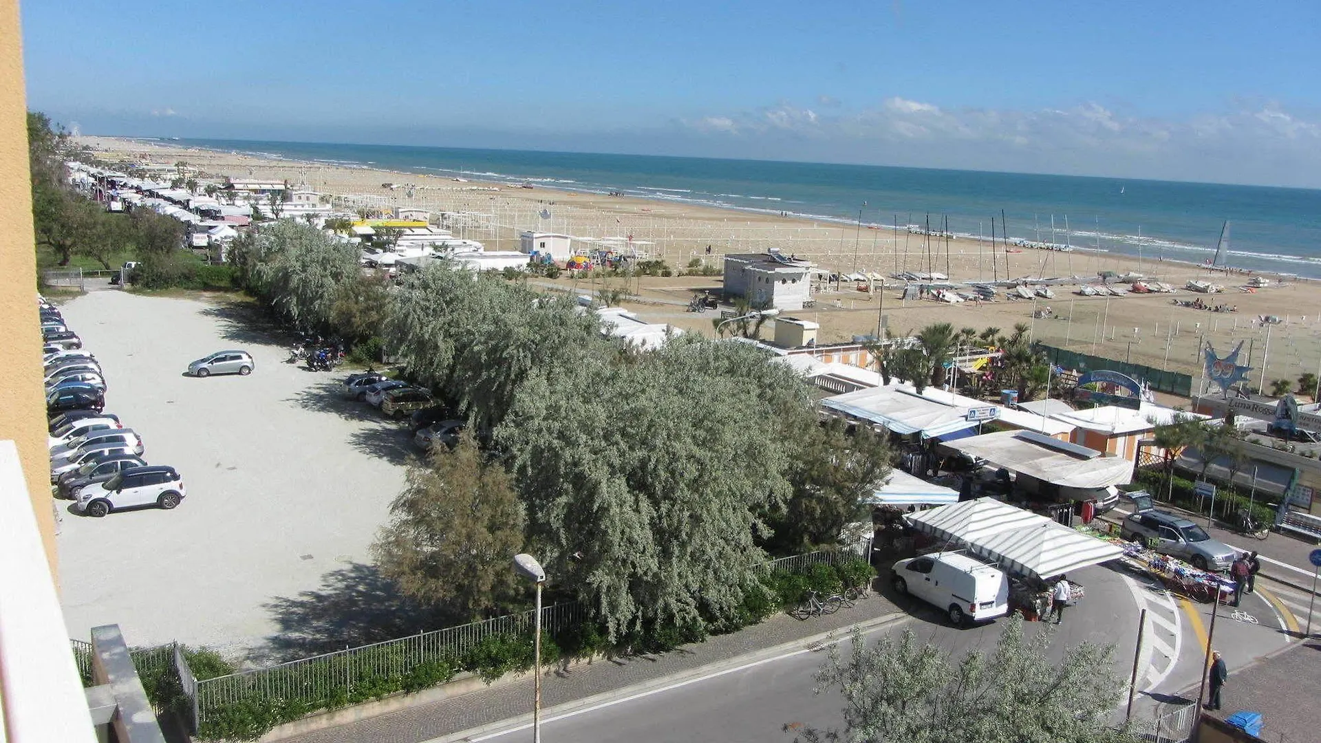 Hotel Carlton Beach Rimini 3*,  Olaszország