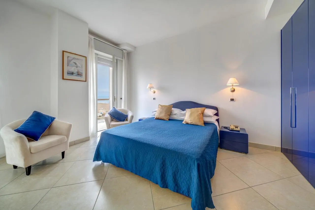 Hotel Carlton Beach Rimini